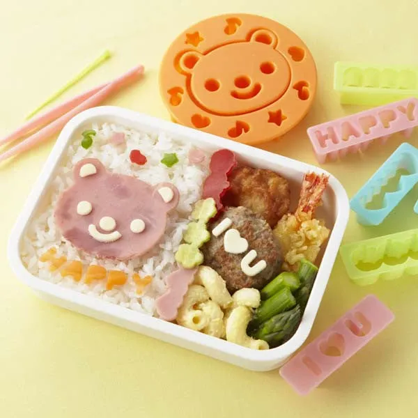 Bear & Message Food Cutter Set