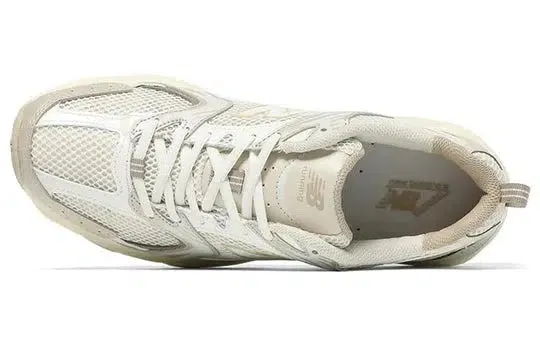 New Balance 530 Beige Angora