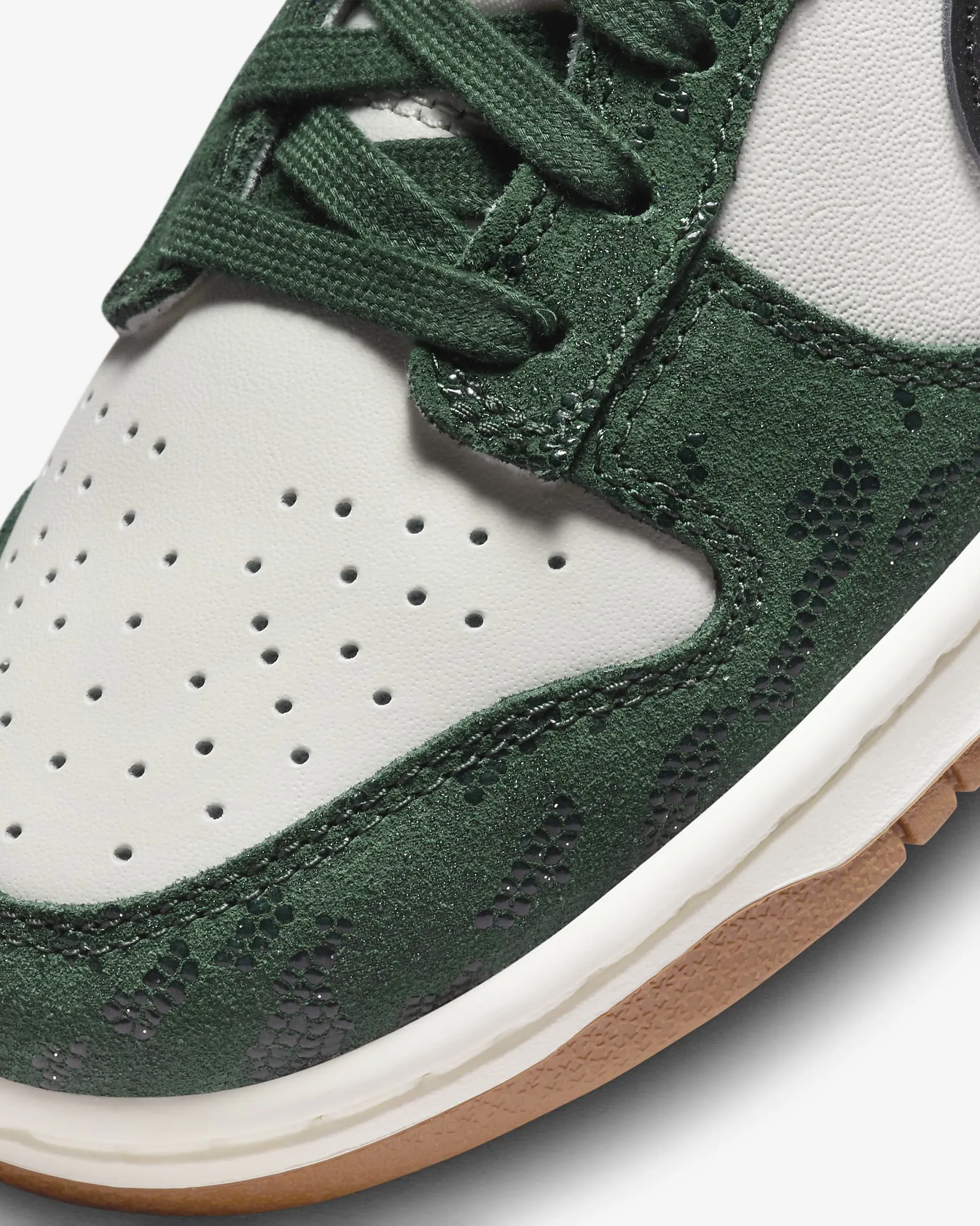 Nike Dunk Low Green Snake (WMNS)