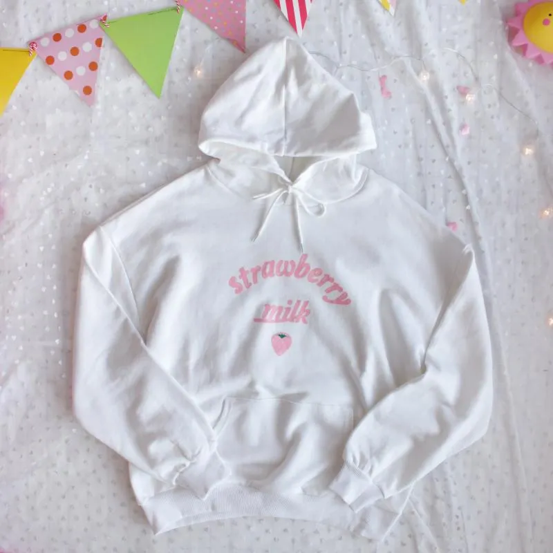 SWEET ''STRAWBERRY MILK'' HOODIE BY23105