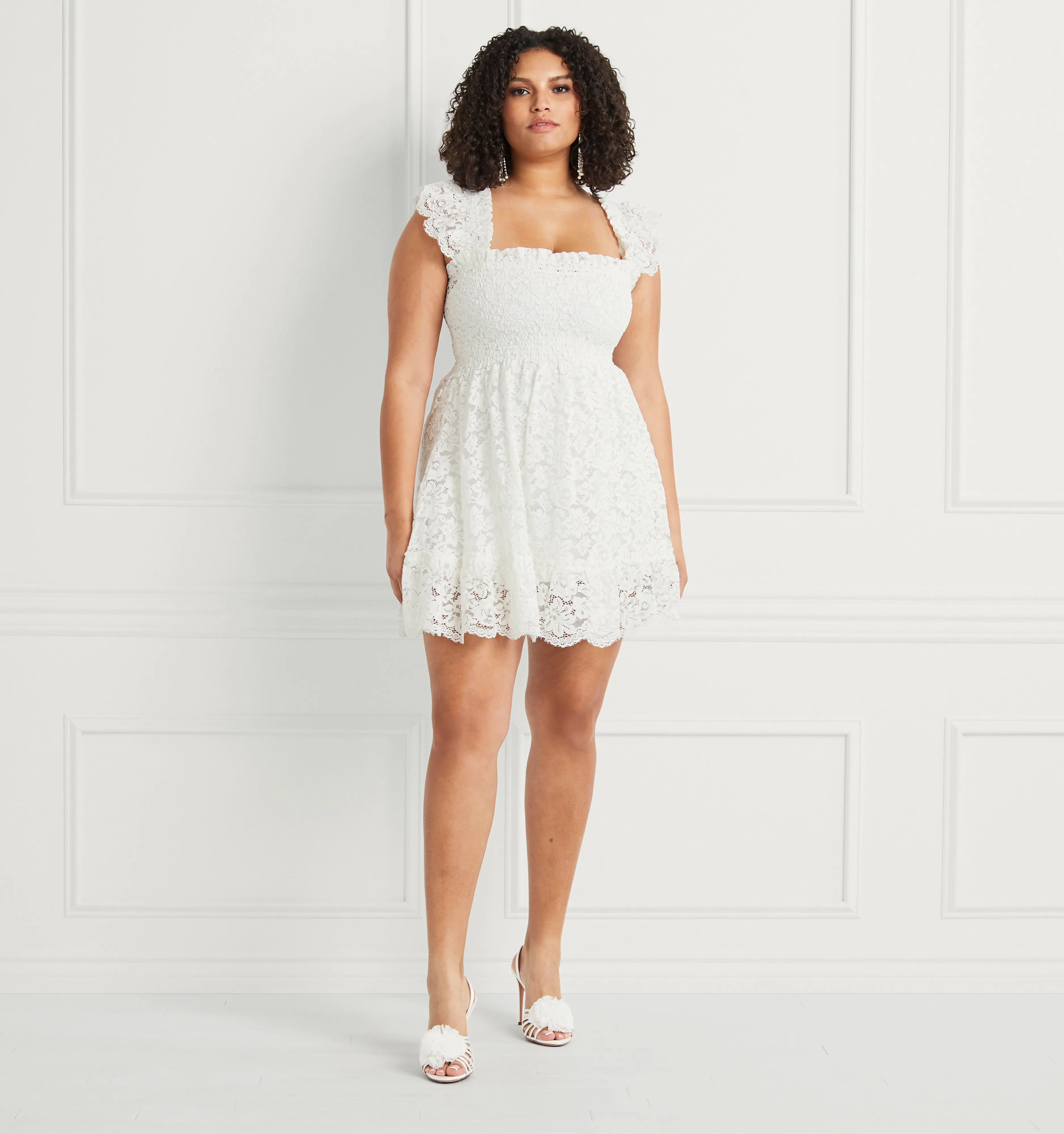 The Lace Elizabeth Nap Dress - White Lace